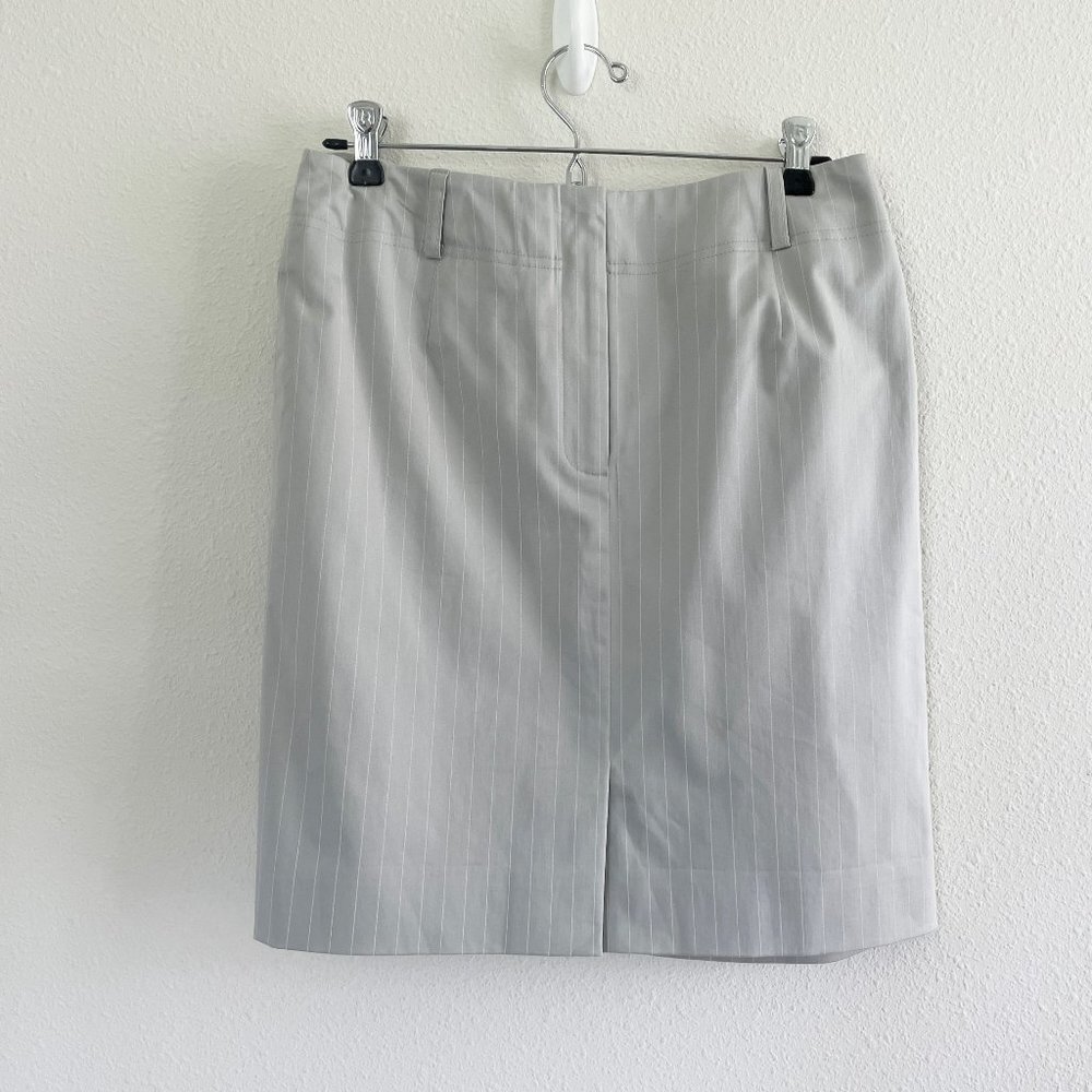 Talbots‎ Pencil Skirt Womens 8P Gray White Pinstripe Belt Loops Stretch Lined